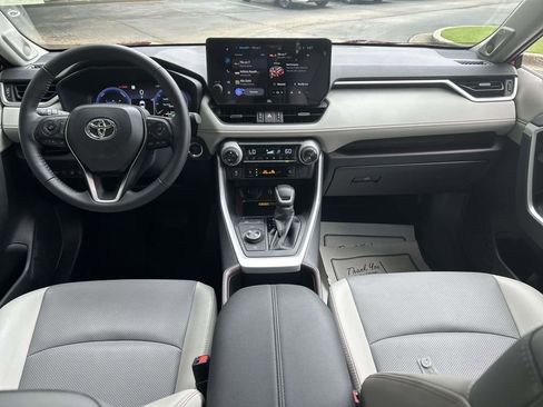Used 2025 Toyota RAV4 Limited w/ Advanced Technology Package AWD/4WD image 9