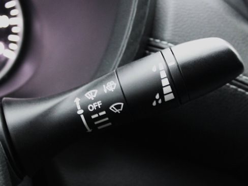 Certified 2021 Nissan Sentra SV image 31