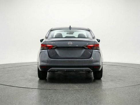 Used 2025 Nissan Versa SV image 7