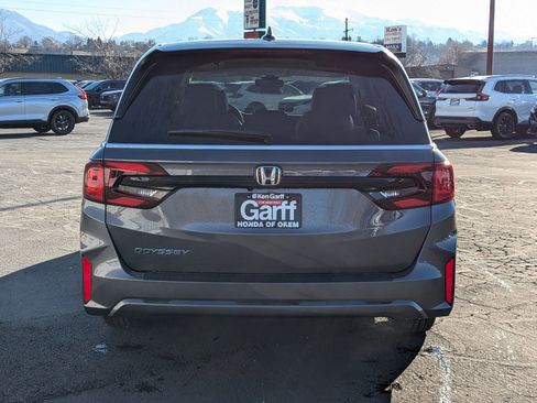 New 2026 Honda Odyssey EX-L image 5