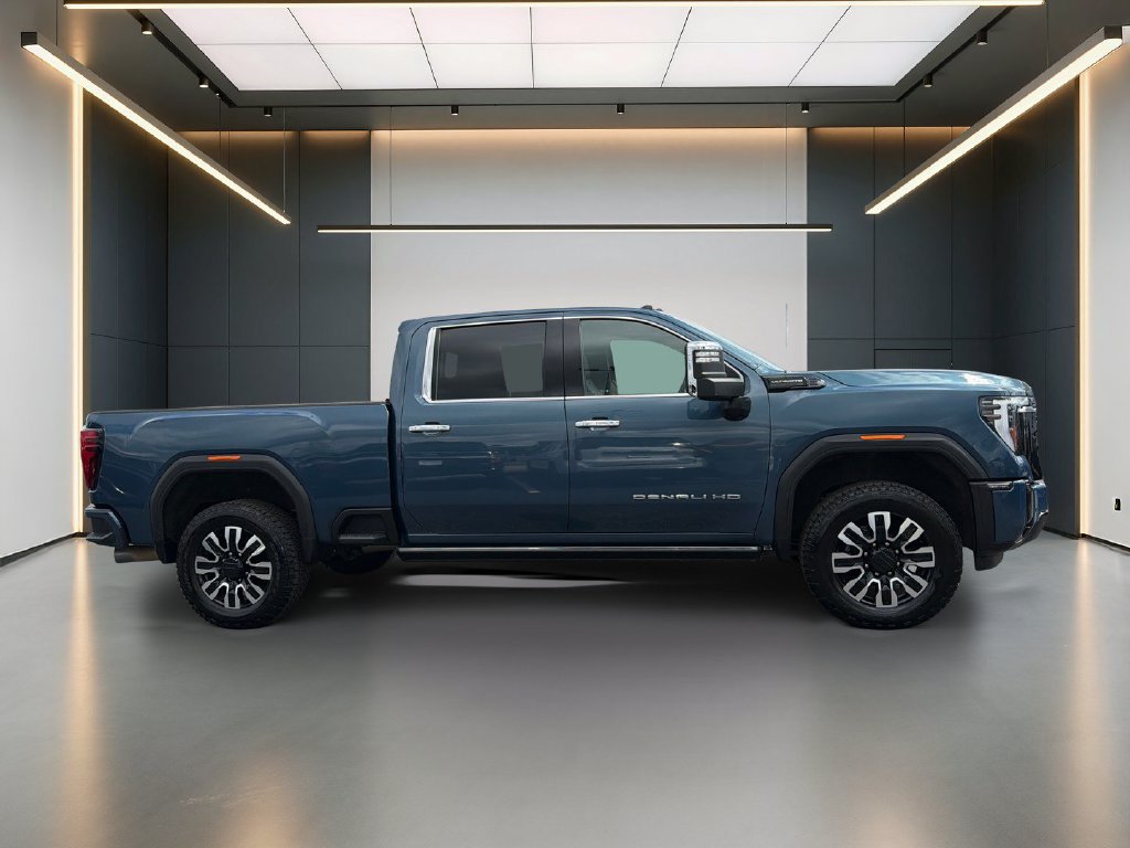 Used 2024 GMC Sierra 2500 Denali Ultimate AWD/4WD image 7
