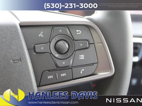 New 2026 Nissan Sentra SR w/ SR Premium Package FWD image 30