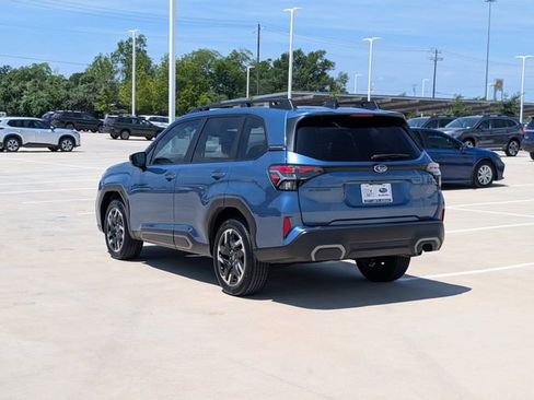 Used 2025 Subaru Forester Limited w/ Popular Package #2 AWD/4WD image 4