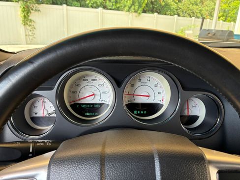 Used 2012 Dodge Challenger SXT Plus RWD image 13