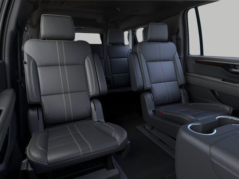 New 2026 Chevrolet Suburban High Country w/ Sun And Tow Package AWD/4WD image 17