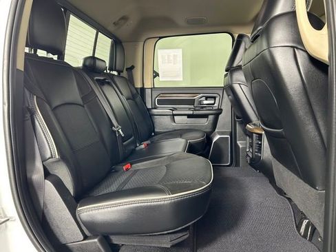 Used 2022 RAM 3500 Laramie AWD/4WD image 10