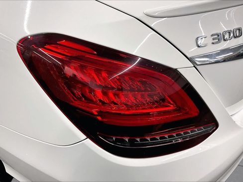 Used 2019 Mercedes-Benz C 300 Sedan image 28