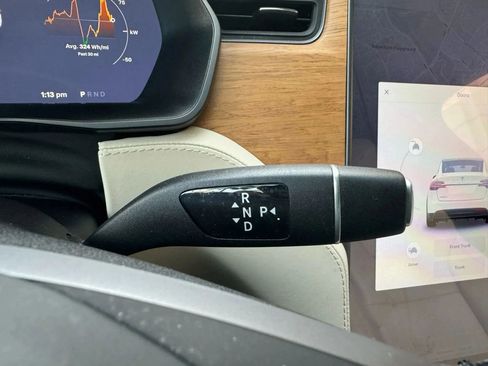 Used 2020 Tesla Model X Long Range AWD/4WD image 38