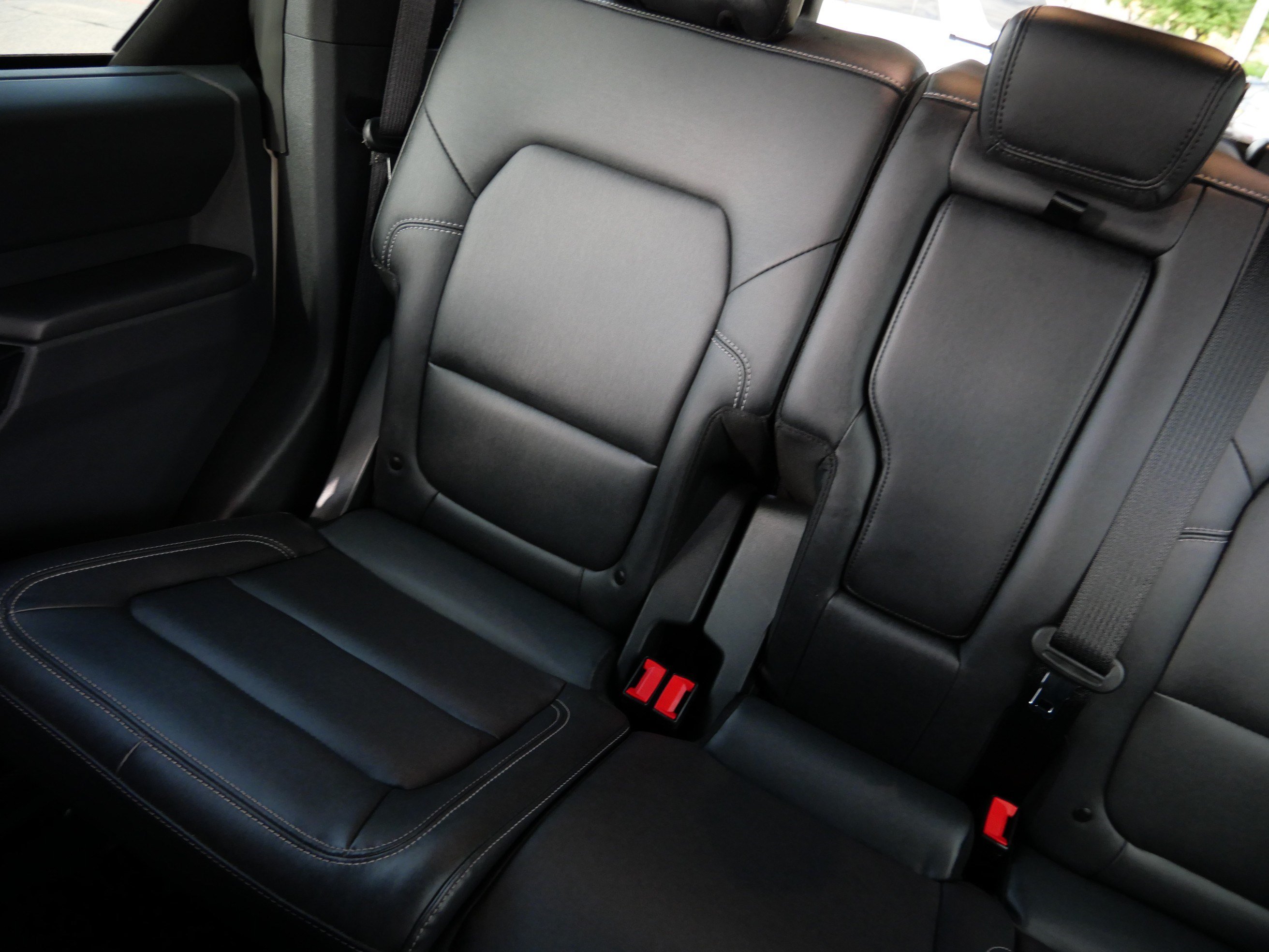 Used 2025 Ford Bronco Big Bend w/ Black Diamond Package AWD/4WD image 12