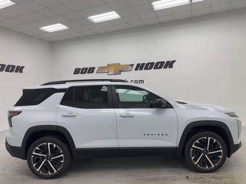 New 2026 Chevrolet Equinox RS w/ Convenience Package III image 4