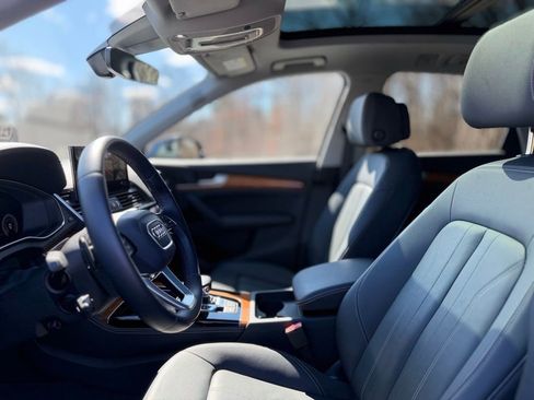 Used 2023 Audi Q5 2.0T Premium Plus w/ Premium Plus Package image 15