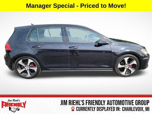 Used 2016 Volkswagen Golf S image 6