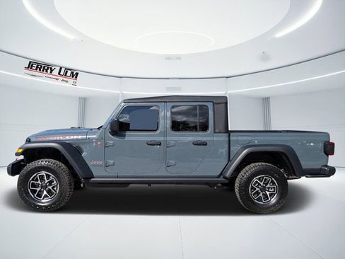 New 2026 Jeep Gladiator Rubicon image 6