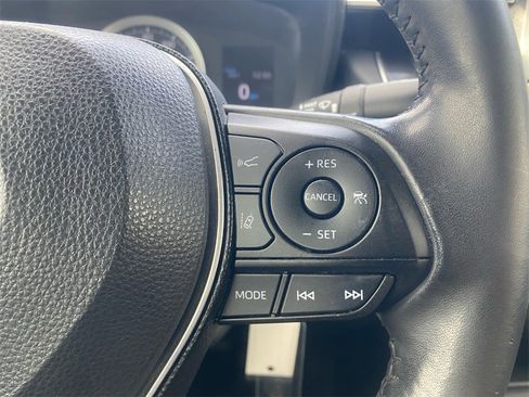 Used 2020 Toyota Corolla SE image 19