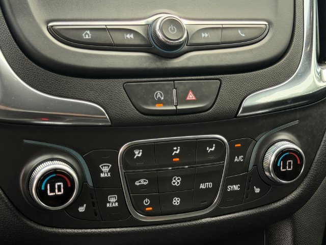 Used 2024 Chevrolet Equinox LT w/ LPO, Floor Liner Package FWD image 20