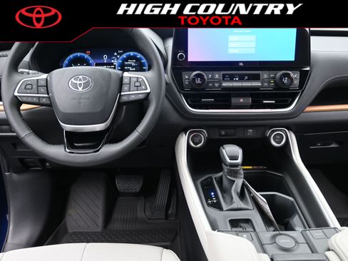 New 2026 Toyota Grand Highlander Limited FWD image 20