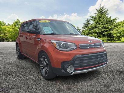 Used 2018 Kia Soul ! w/ Tech Package