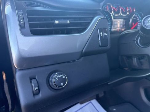 Used 2018 Chevrolet Tahoe LS image 13