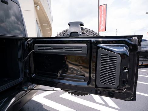 Used 2024 Ford Bronco Black Diamond w/ Sasquatch Package AWD/4WD image 51