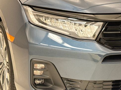 Certified 2026 Honda Odyssey Touring image 5