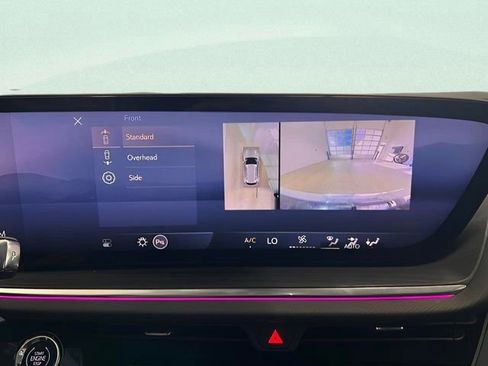 Used 2025 Buick Envision Preferred image 28