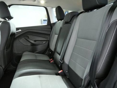 Used 2016 Ford Escape SE AWD/4WD image 15