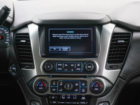 Used 2017 Chevrolet Tahoe LT AWD/4WD image 16