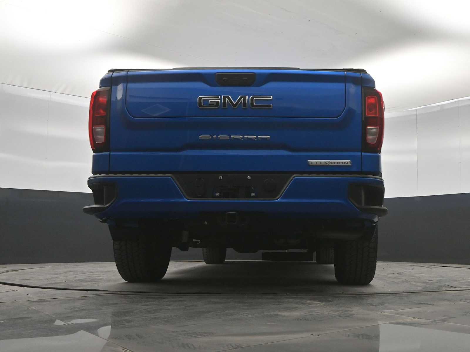Used 2024 GMC Sierra 1500 Elevation w/ Preferred Package AWD/4WD image 38