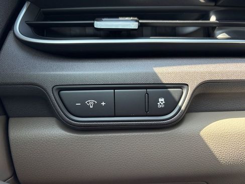 New 2025 Kia Carnival EX image 31