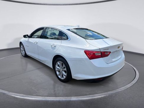 Used 2023 Chevrolet Malibu LT FWD image 2