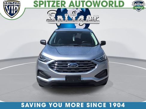 Used 2020 Ford Edge SE FWD image 3