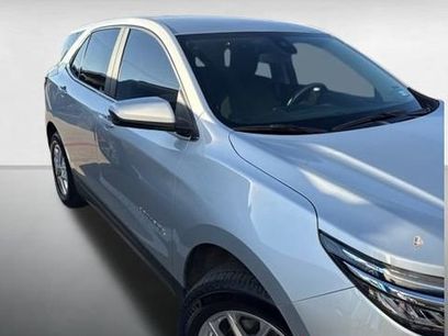 Used 2022 Chevrolet Equinox LT