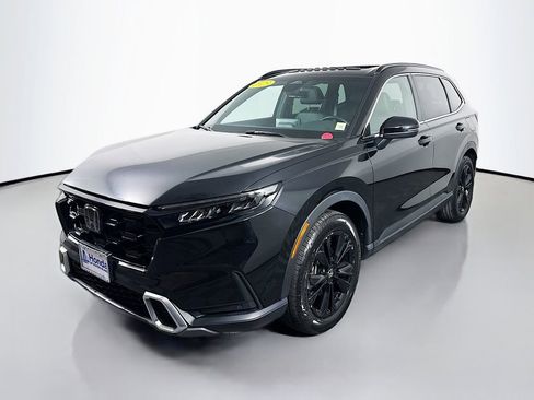 Used 2023 Honda CR-V Sport Touring image 3