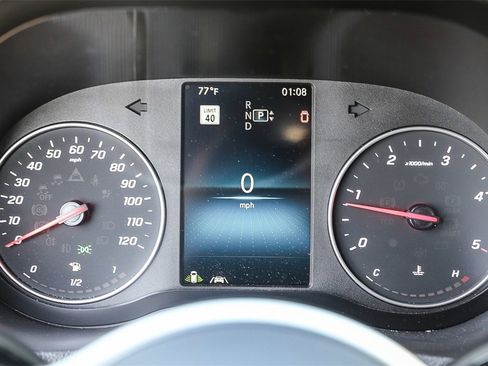 Used 2023 Mercedes-Benz Sprinter 2500 image 40