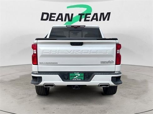 Used 2024 Chevrolet Silverado 1500 High Country w/ High Country Premium Package image 7