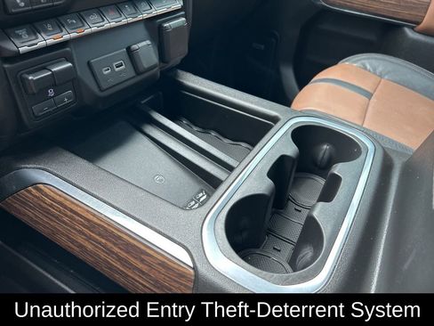 Used 2020 Chevrolet Silverado 2500 High Country w/ Z71 Off-Road Package image 34