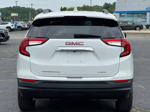 Certified 2024 GMC Terrain SLE w/ Driver Convenience Package AWD/4WD image 43