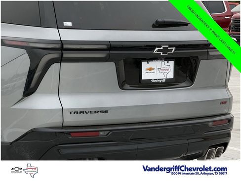 New 2026 Chevrolet Traverse RS FWD image 6