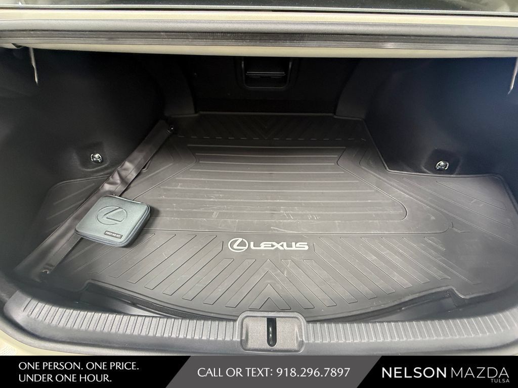 Used 2024 Lexus ES 350 w/ Premium Package FWD image 44