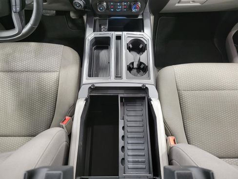 Used 2018 Ford F150 XLT w/ Equipment Group 302A Luxury AWD/4WD image 18