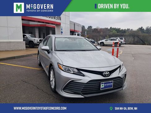 Used 2021 Toyota Camry LE w/ Cold Weather Package AWD/4WD image 6