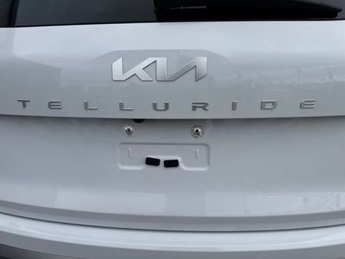 Used 2024 Kia Telluride S FWD image 65