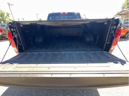 Used 2017 RAM 1500 Big Horn AWD/4WD image 7