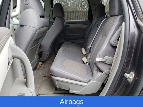 Used 2013 Chevrolet Traverse LS image 25