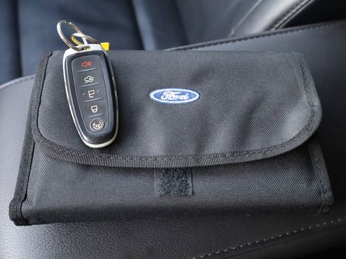 Used 2015 Ford Flex SEL w/ Equipment Group 202A image 12