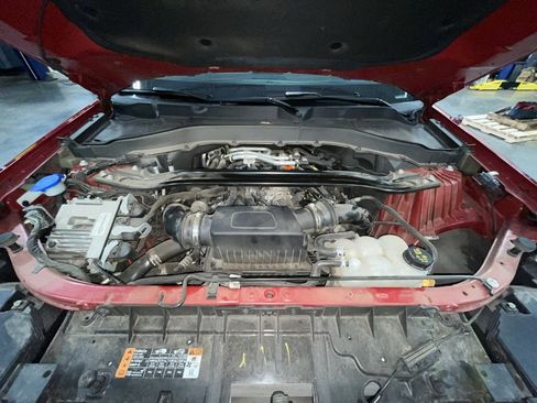 Used 2022 Ford Explorer Platinum w/ Equipment Group 601A image 32