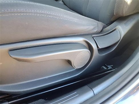 Used 2023 Kia K5 LXS image 25