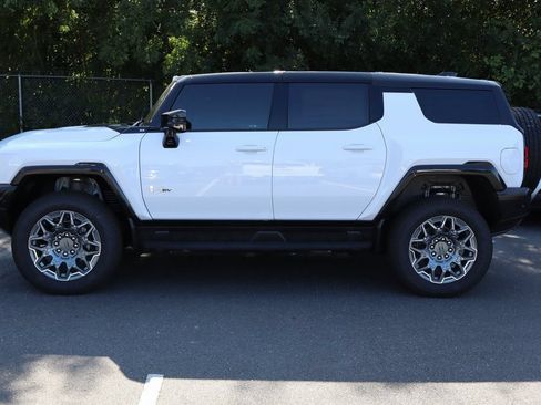 New 2026 GMC Hummer EV SUV AWD/4WD image 5