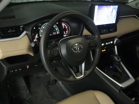 Certified 2024 Toyota RAV4 XLE Premium image 11