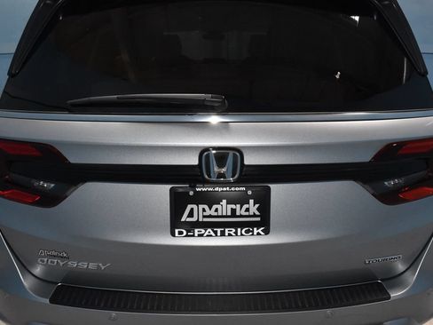 Used 2026 Honda Odyssey Touring image 33